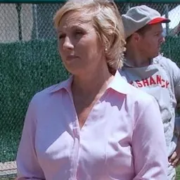 Portrait of Kim Guadagno