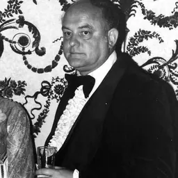 Portrait of Gordon Jump