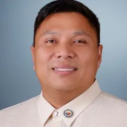 Portrait of Dennis Hernandez