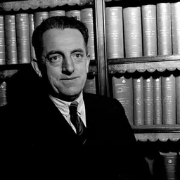 Portrait of Pat Kennelly
