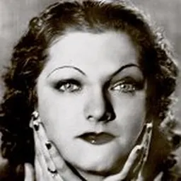 Portrait of Lyne Clevers