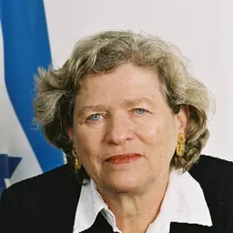 Portrait of Elisheva Barak-Ussoskin