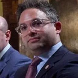 Portrait of Josh Gruenbaum