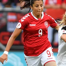 Portrait of Nadia Nadim