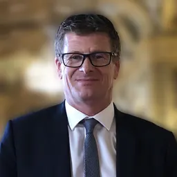 Portrait of Éric Gold