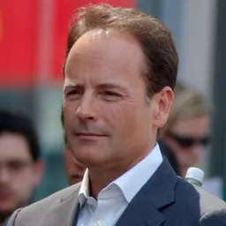 Portrait of John Landgraf