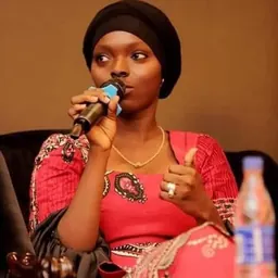 Portrait of Hadja Idrissa Bah