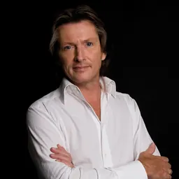 Portrait of Erik de Zwart