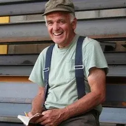 Portrait of George Trakas