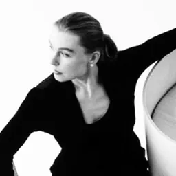 Portrait of Caroline Schlyter