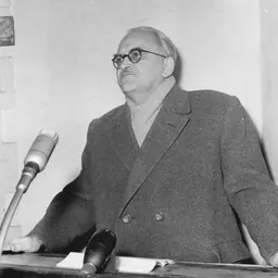 Portrait of Erwin Kramer