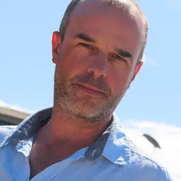 Portrait of Simon Bowles