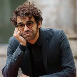 Portrait of David Verdaguer