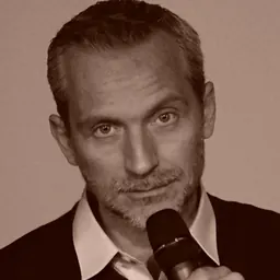 Portrait of Olivier Norek