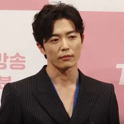Portrait of Kim Jae-wook