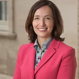 Portrait of Pamela Kunz