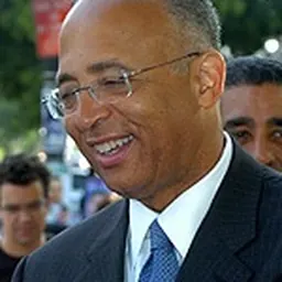 Portrait of Bill Thompson