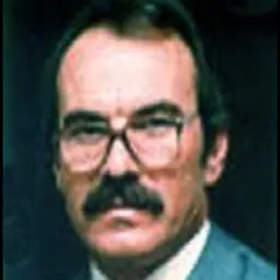 Portrait of Alércio Dias