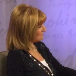 Portrait of Heather Reisman