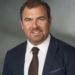Portrait of Florian Hahn