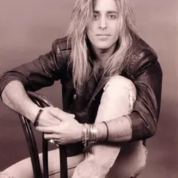 Portrait of Mike Pont