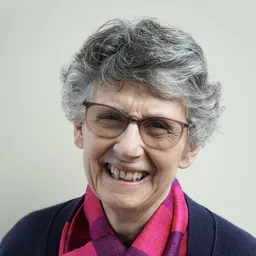 Portrait of Sue Pullon