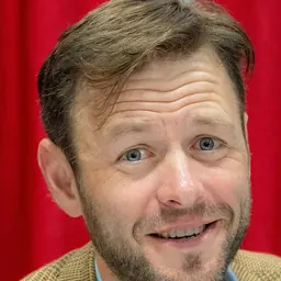 Portrait of Mac Barnett