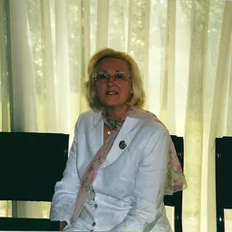 Portrait of Vivien Swan