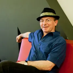 Portrait of Seth Lloyd