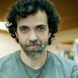 Portrait of Paulinho Moska