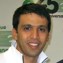 Portrait of Hicham El Guerrouj