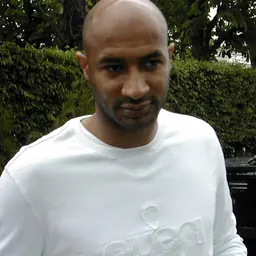 Portrait of Sammy Traoré