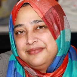 Portrait of Saadia Faruqi