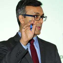 Portrait of Rajesh Mirchandani