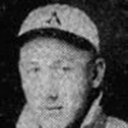 Portrait of Tim Bowden