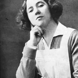 Portrait of Claire Waldoff