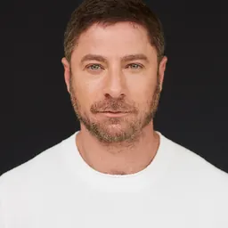 Portrait of Aaron Kirman
