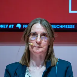 Portrait of Christelle Dabos