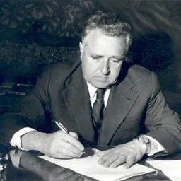 Portrait of Martín Almagro Basch