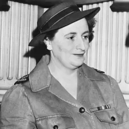 Portrait of Ellen Savage