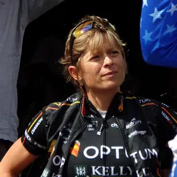Portrait of Lauren Hall