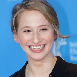 Portrait of Réka Tenki