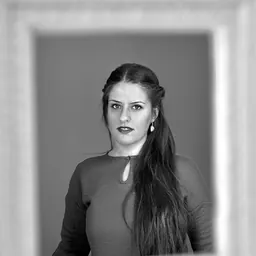 Portrait of Tahmineh Monzavi