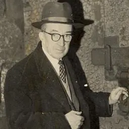 Portrait of Simon Donnelly