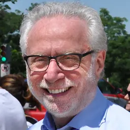 Portrait of Wolf Blitzer