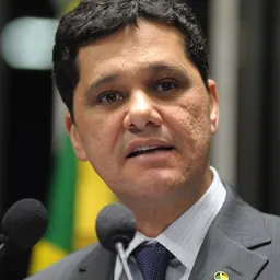 Portrait of Ricardo Ferraço