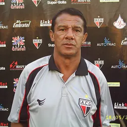 Portrait of Mauro Fernandes