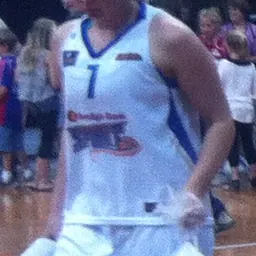 Portrait of Heather Oliver