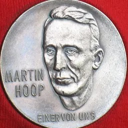 Portrait of Martin Hoop