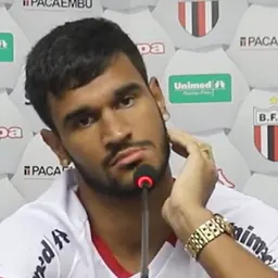 Portrait of Matheus da Cunha Gomes